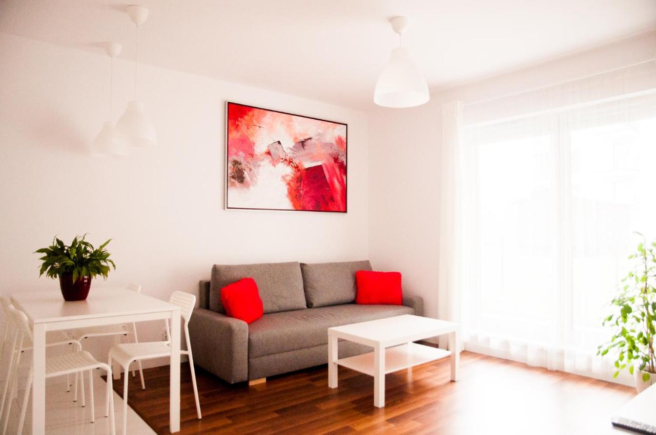 Apartament Rosso Лодз Екстериор снимка